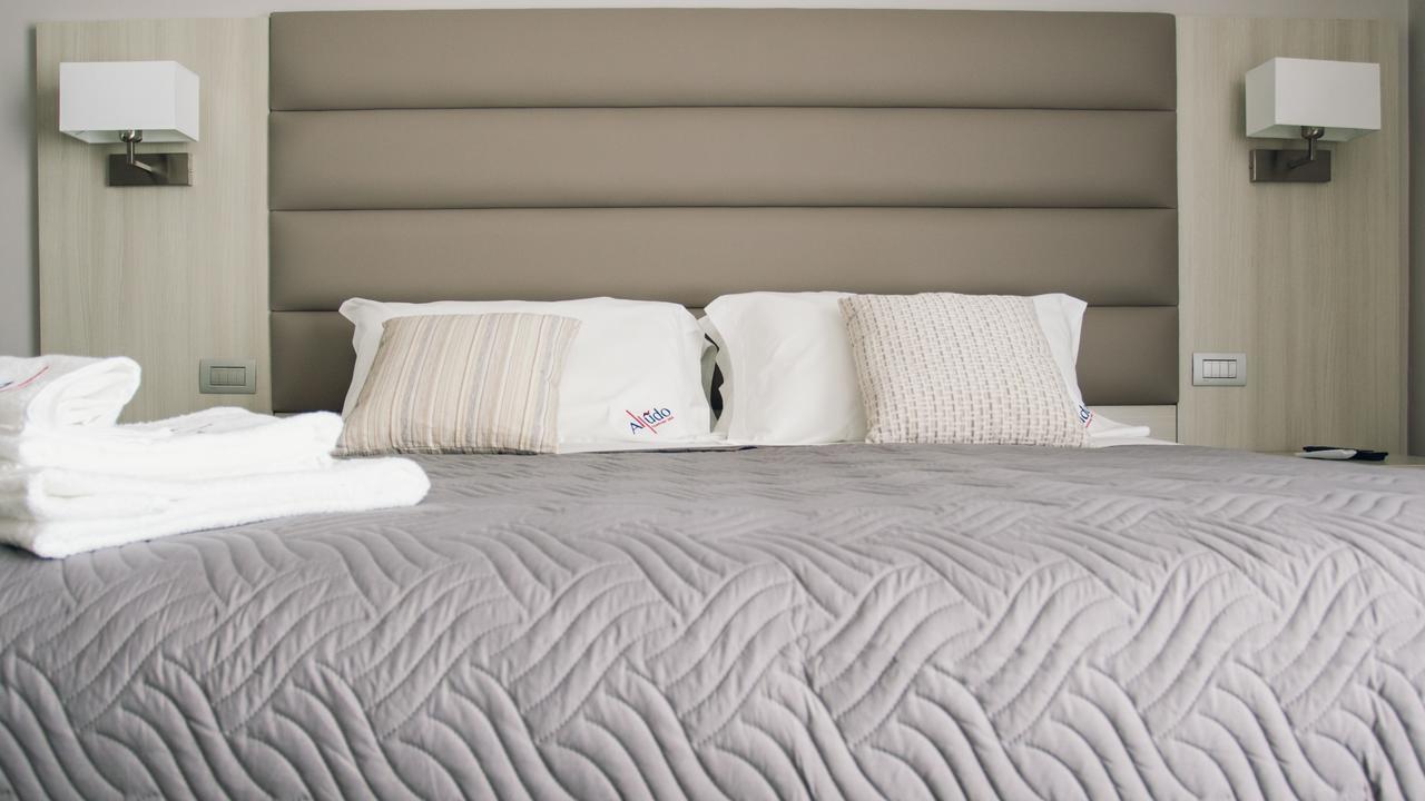 Alludo Aparthotel B&B อากริเจนโต ภายนอก รูปภาพ